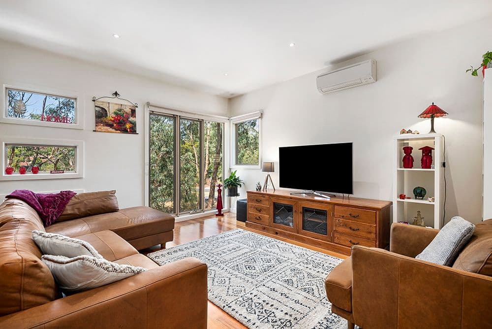 2 Parsons Road, Eltham VIC 3095, Eltham - Thumbnail 4