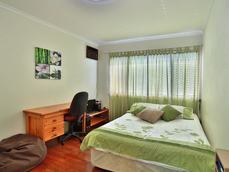 5 Bodiam Court, Strathpine QLD 4500, Strathpine - Thumbnail 4