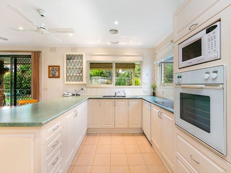 8 Derwent Street, MENTONE VIC 3194, Mentone - Thumbnail 6