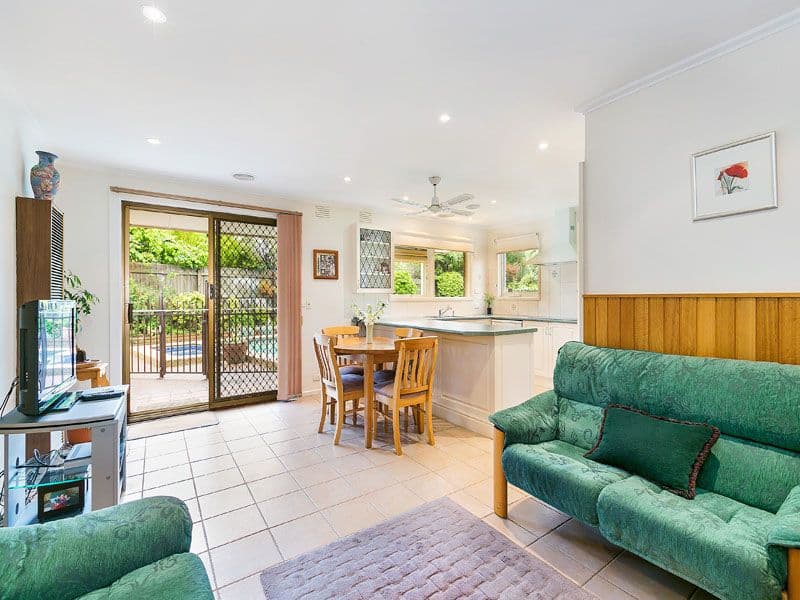 8 Derwent Street, MENTONE VIC 3194, Mentone - Thumbnail 8