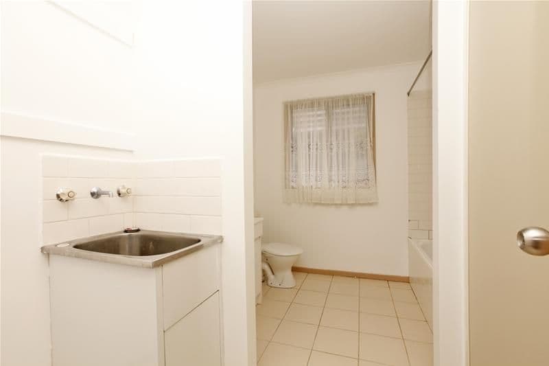 7 Joshua Court, BUNDOORA VIC 3083, Bundoora - Thumbnail 4
