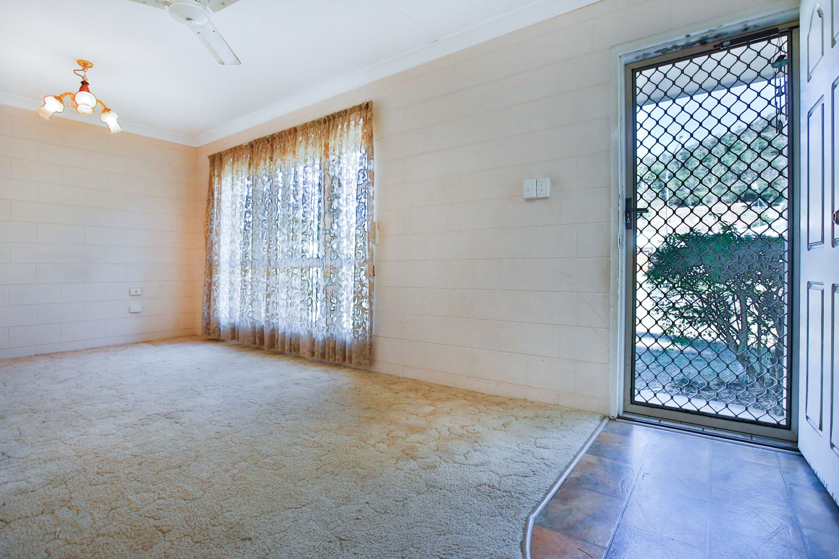 48 Rundle Street, Mount Louisa QLD 4814, Mount Louisa - Thumbnail 4