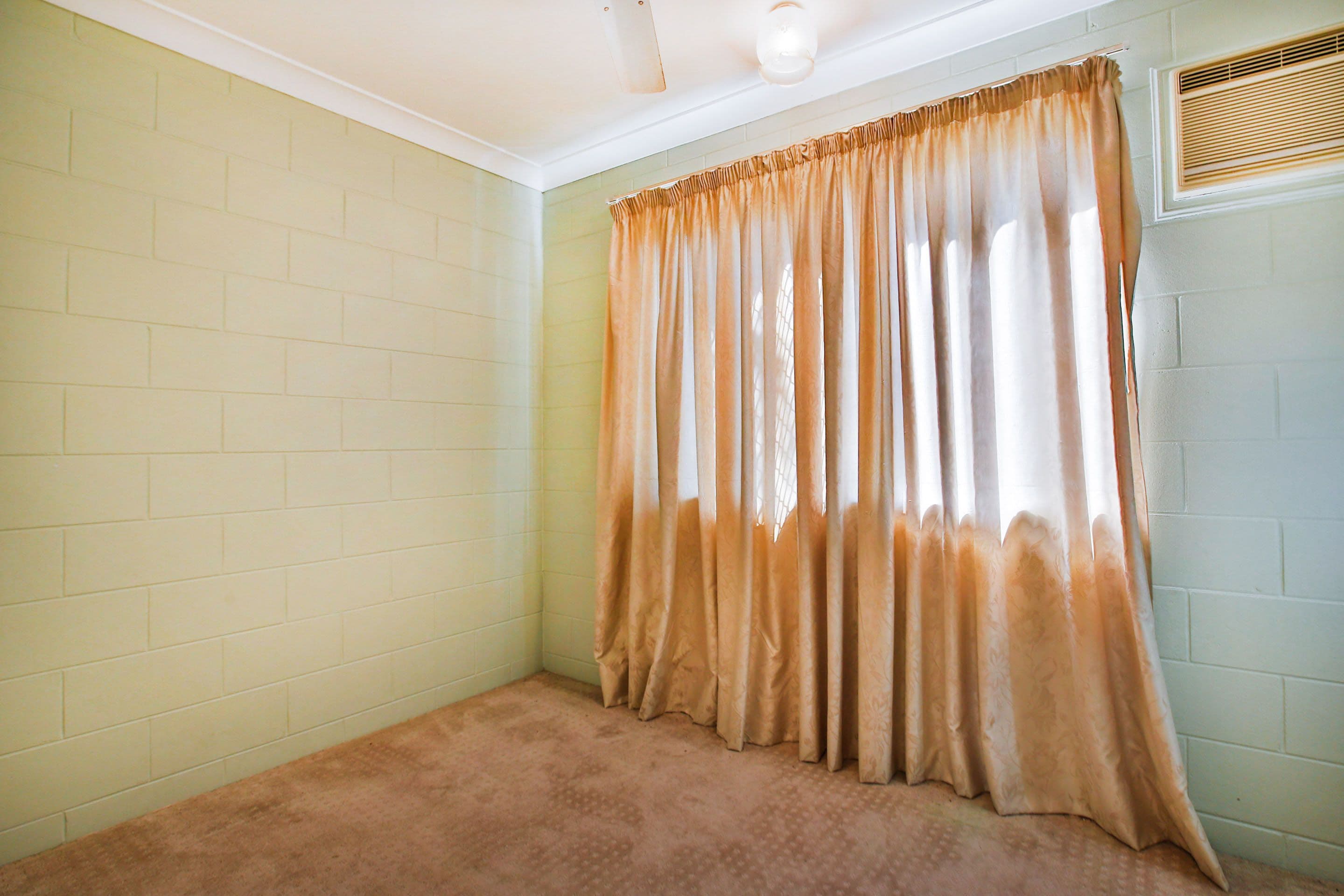 48 Rundle Street, Mount Louisa QLD 4814, Mount Louisa - Thumbnail 8