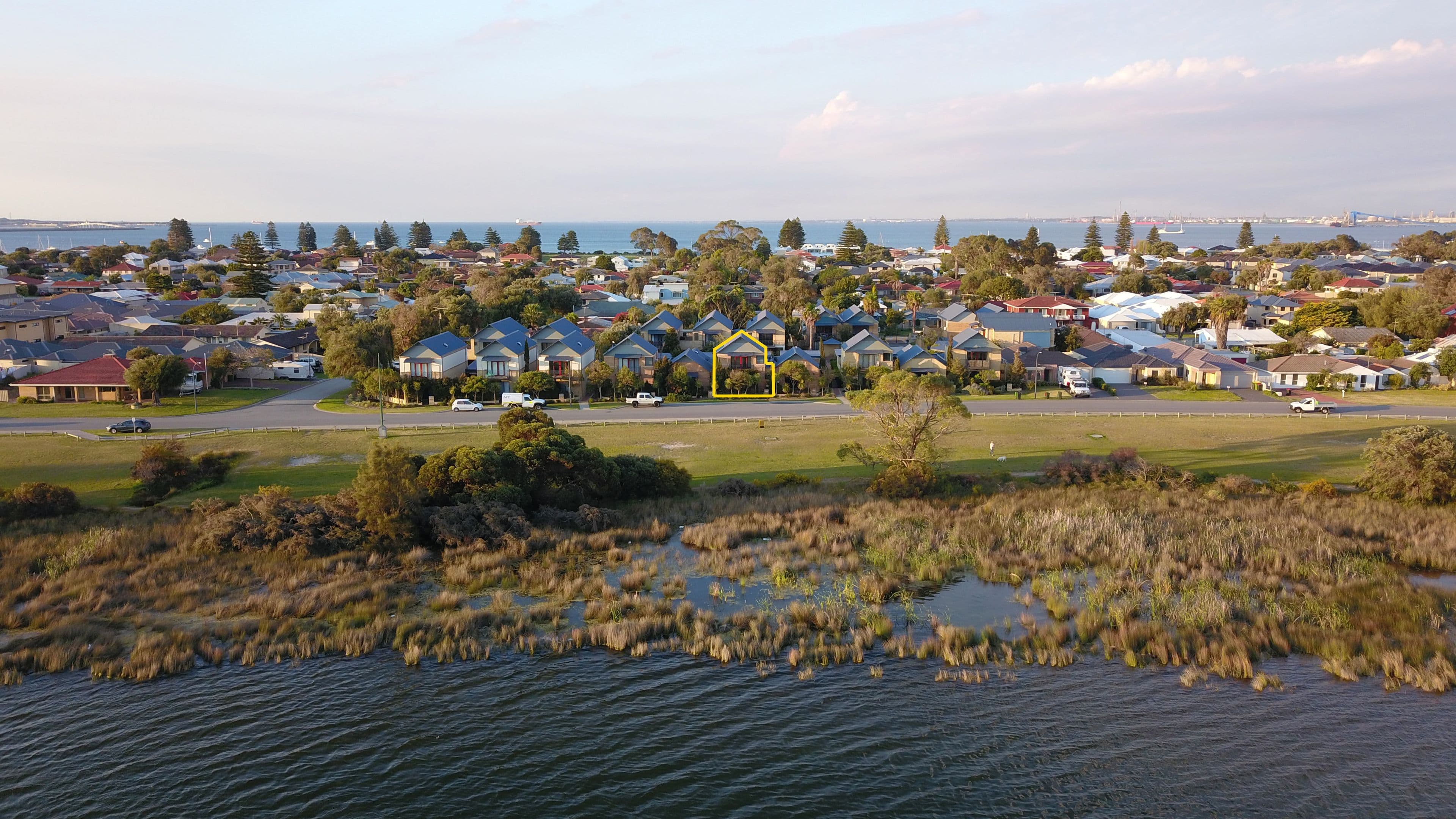 20 Lake Street, Rockingham WA 6168, Rockingham - Image 1