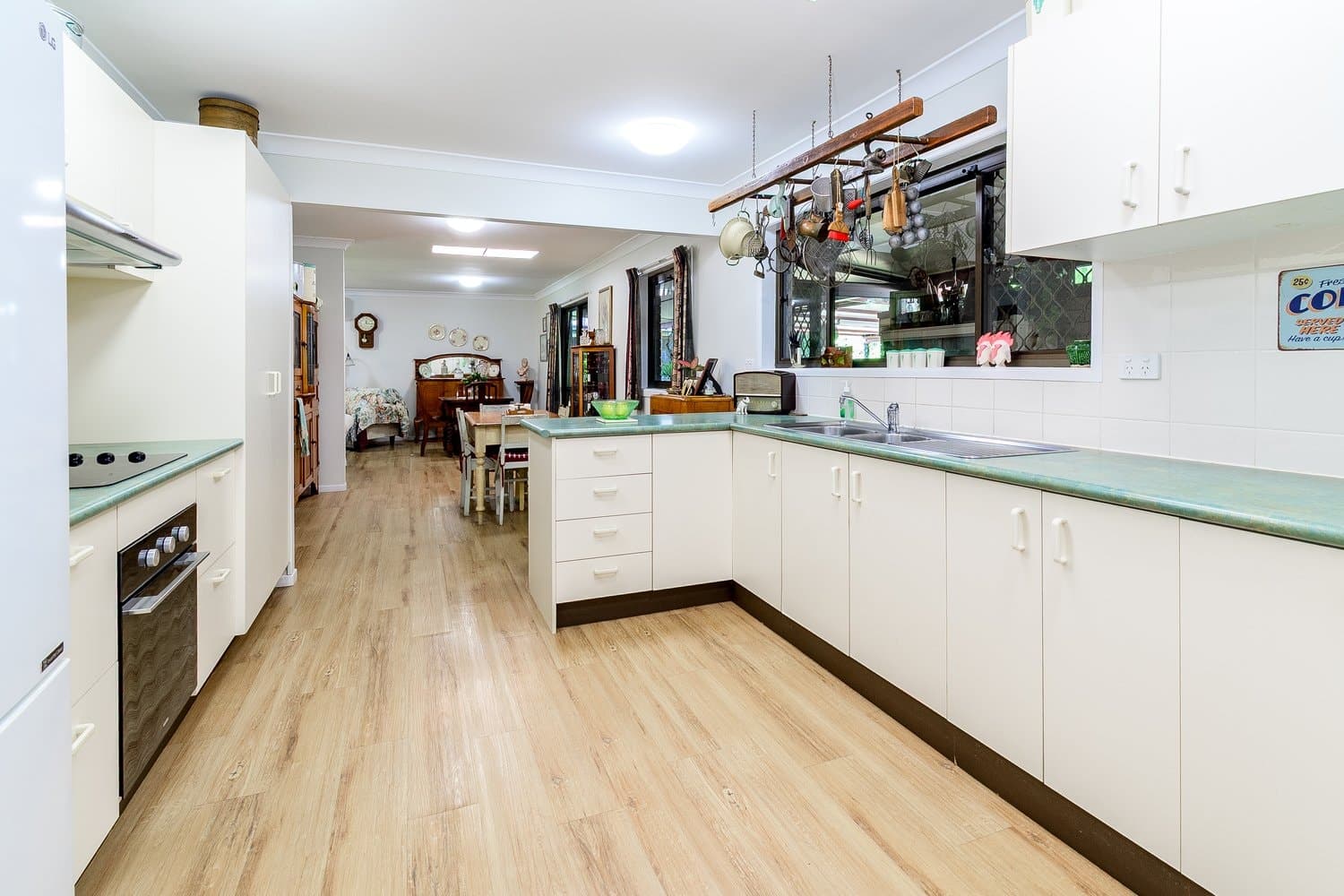 34 Elliott Street, Caboolture QLD 4510, Caboolture - Thumbnail 5