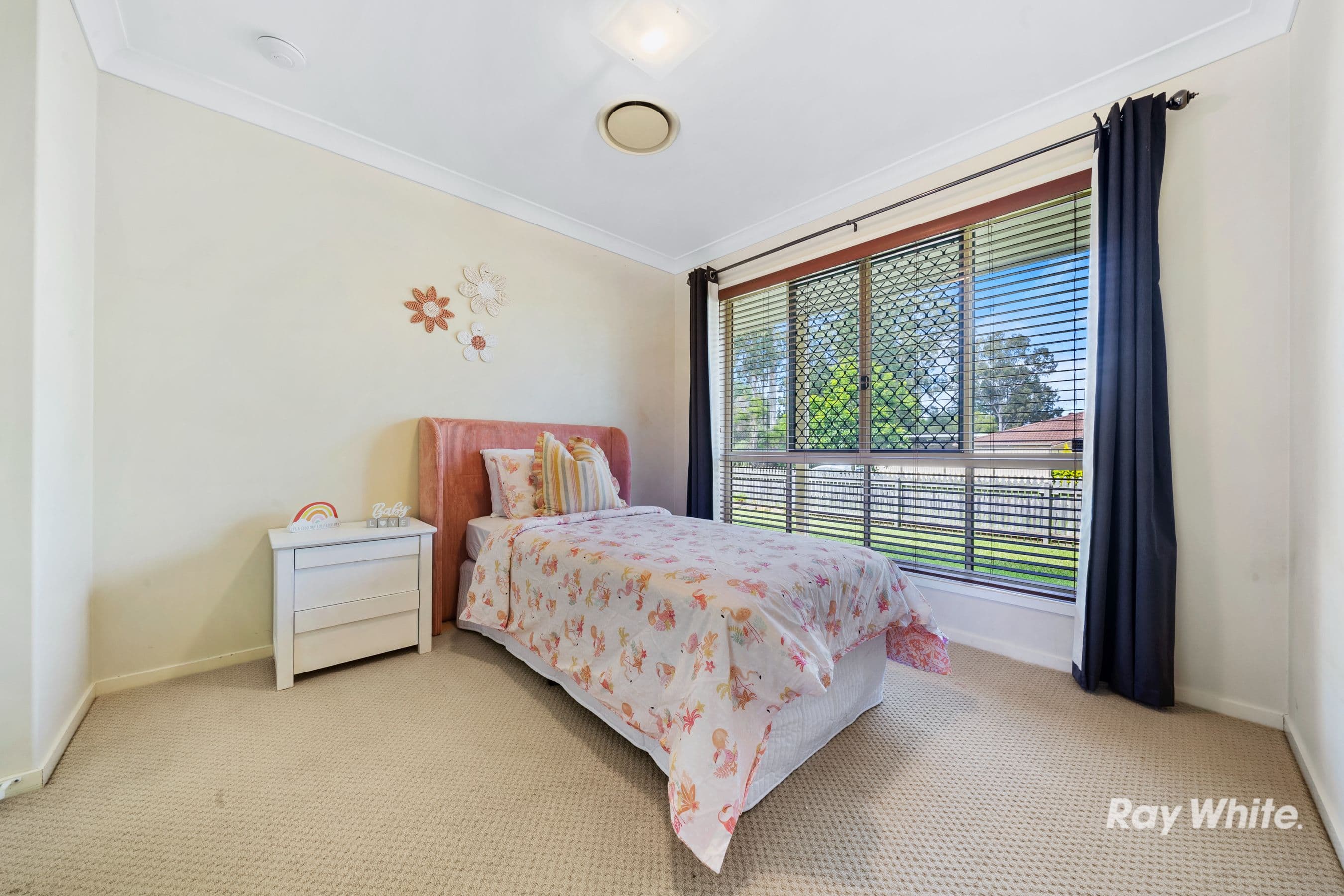 42 Spruce Street, Loganlea QLD 4131, Loganlea - Thumbnail 4