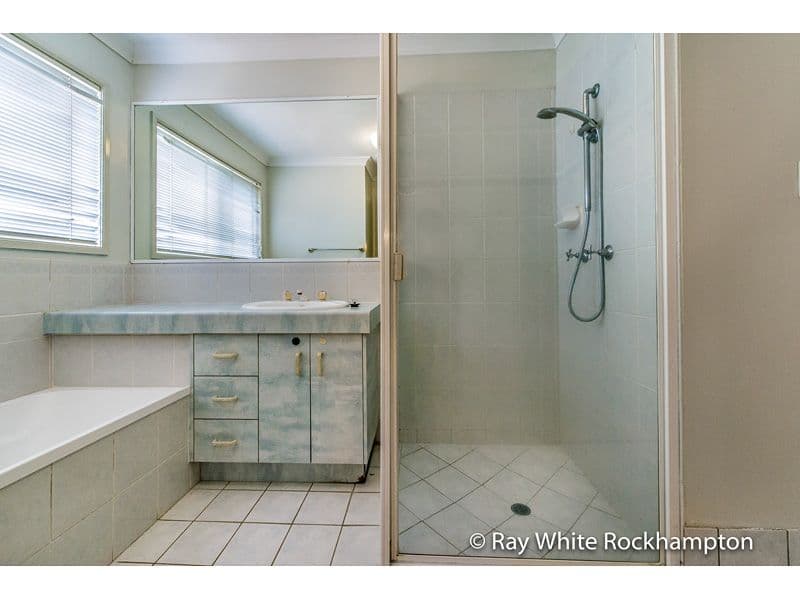 8 Cassia Street, Norman Gardens QLD 4701, Norman Gardens - Thumbnail 3
