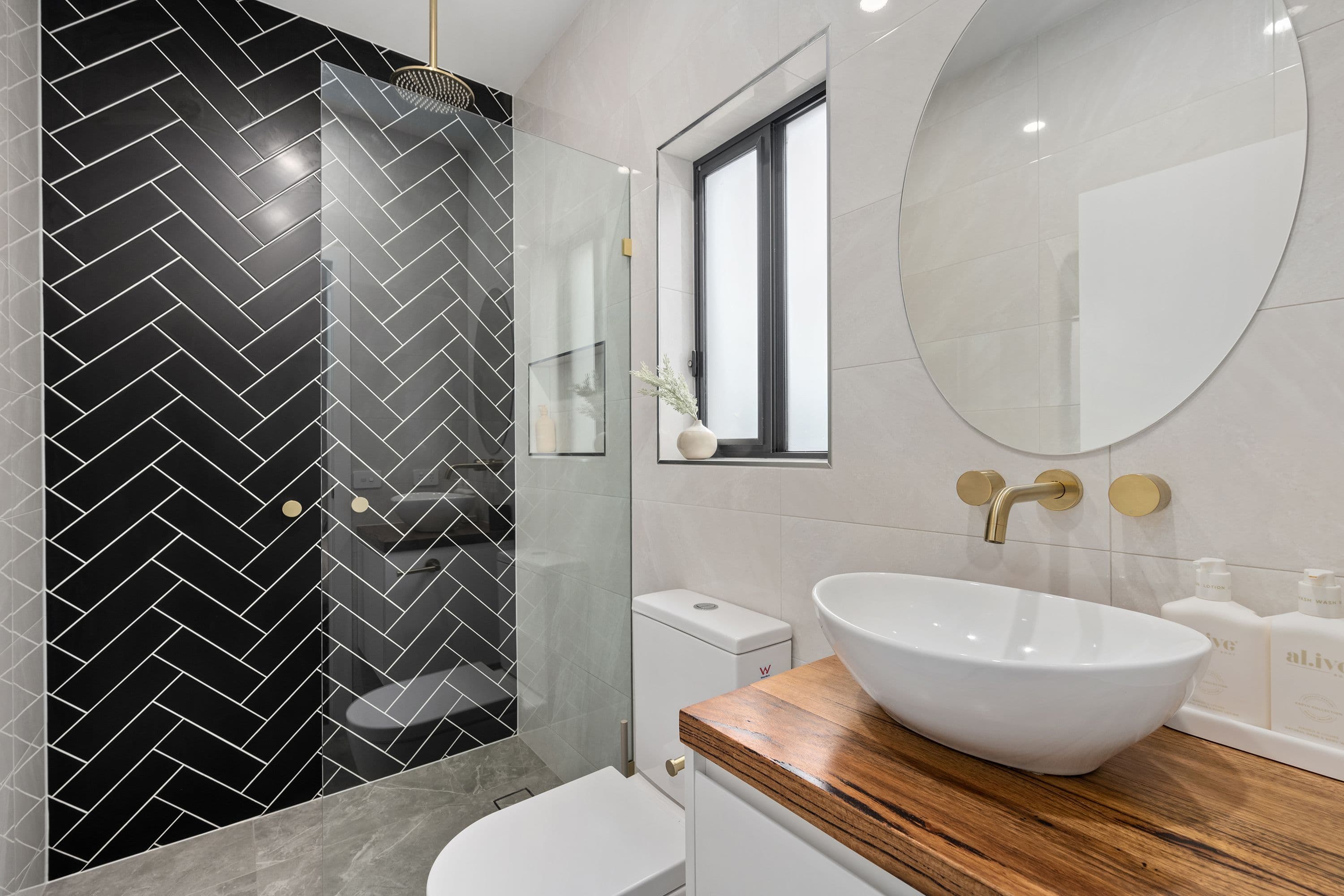 9 Leigh Avenue, Kennington VIC 3550, Kennington - Thumbnail 5