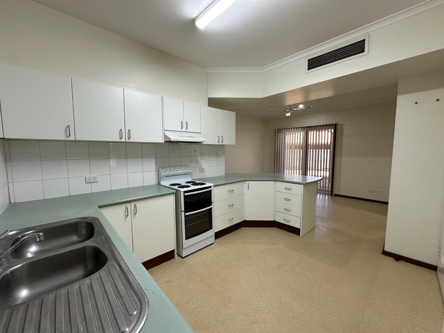 2 Austen Loop, Nickol WA 6714, Nickol - Thumbnail 2
