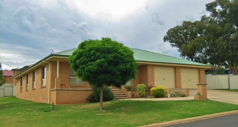 24 Tadros Avenue, YOUNG NSW 2594, Young - Image 1