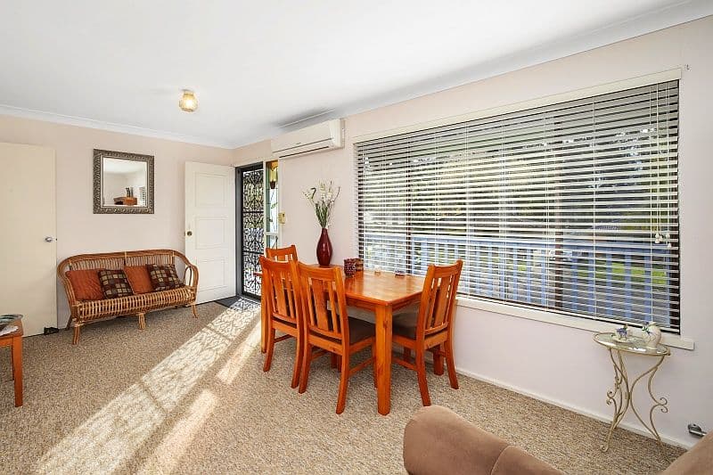 6 Blenheim Avenue, BERKELEY VALE NSW 2261, Berkeley Vale - Thumbnail 3