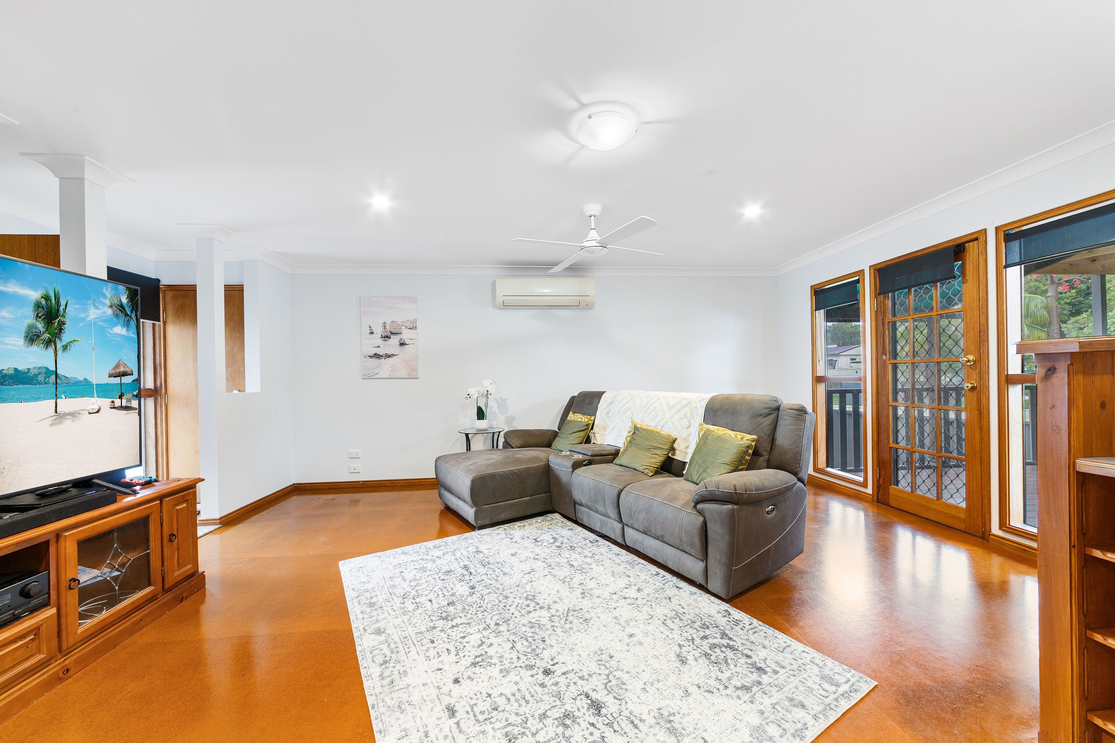 5 Iluka Avenue, San Remo NSW 2262, San Remo - Thumbnail 2