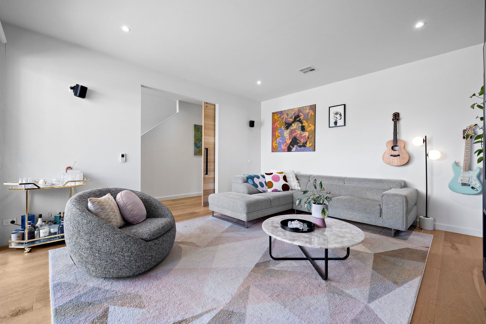 8 Monterey Drive, Cheltenham VIC 3192, Cheltenham - Thumbnail 2