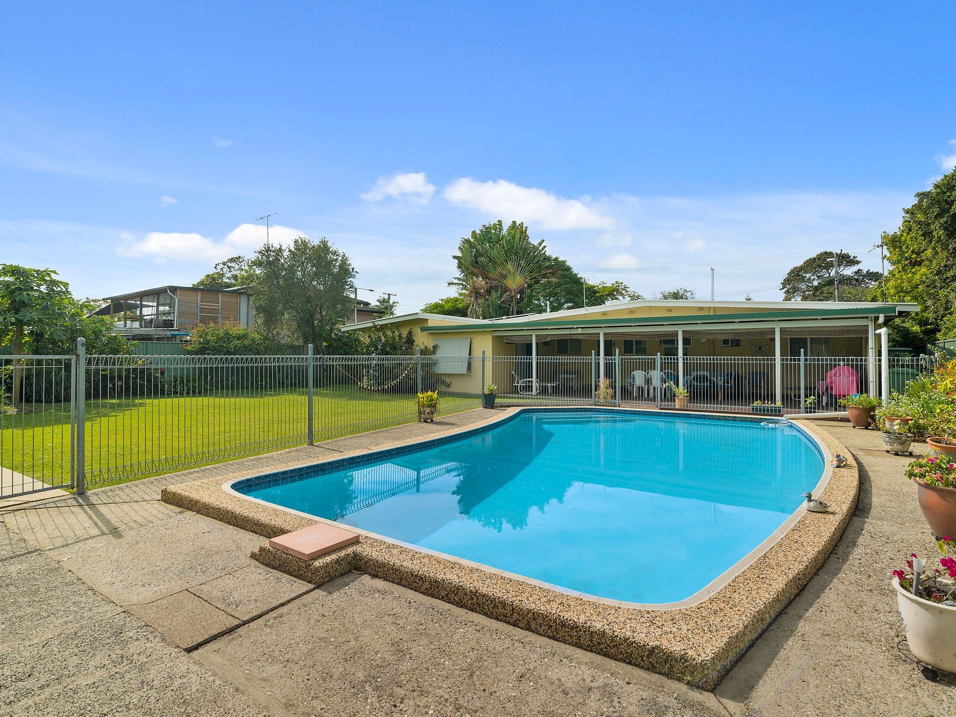 25 Currumbin Creek Road, Currumbin Waters QLD 4223, Currumbin Waters - Thumbnail 3