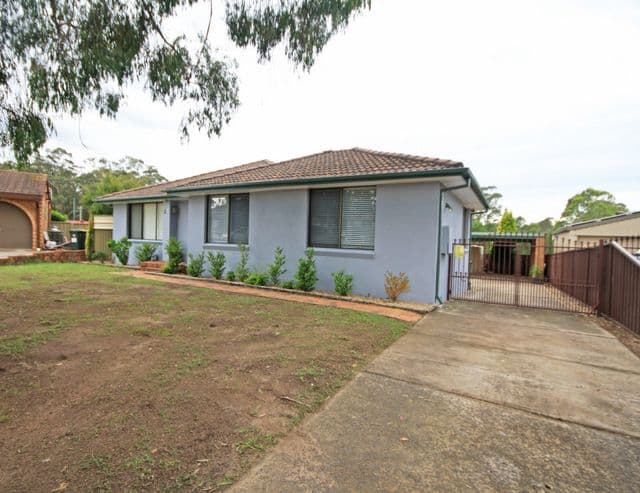29 Monckton Place, GLENFIELD NSW 2167, Glenfield - Image 1