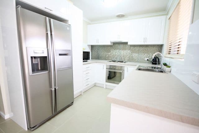 29 Monckton Place, GLENFIELD NSW 2167, Glenfield - Thumbnail 2