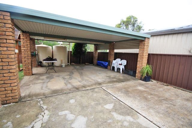 29 Monckton Place, GLENFIELD NSW 2167, Glenfield - Thumbnail 8