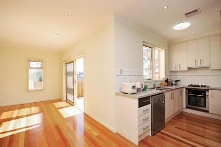 9 Jordan Street, ASHWOOD VIC 3147, Ashwood - Thumbnail 2