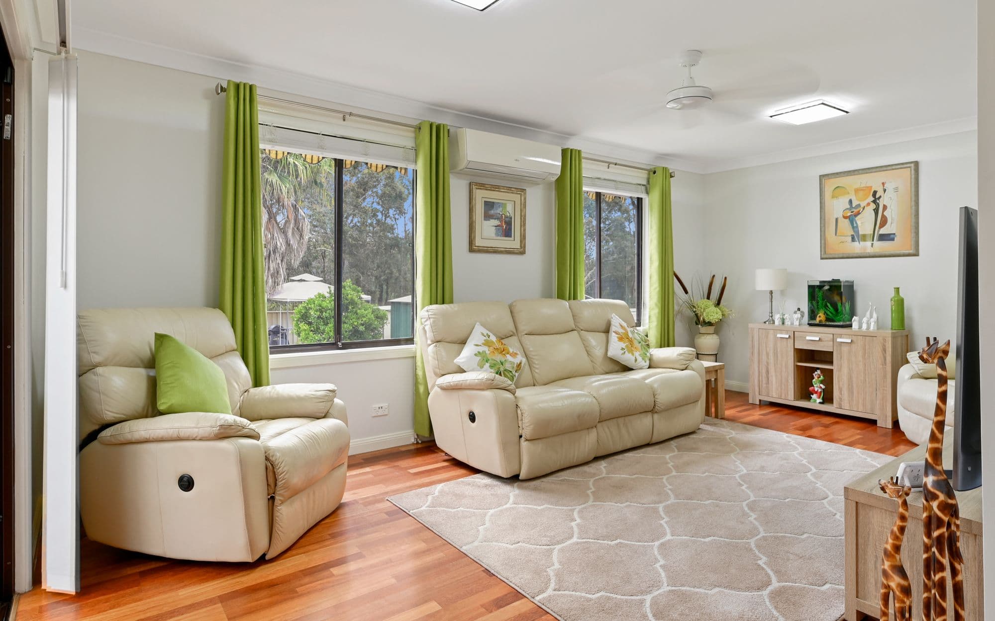 6 Dee Why Place, Woodbine NSW 2560, Woodbine - Thumbnail 3
