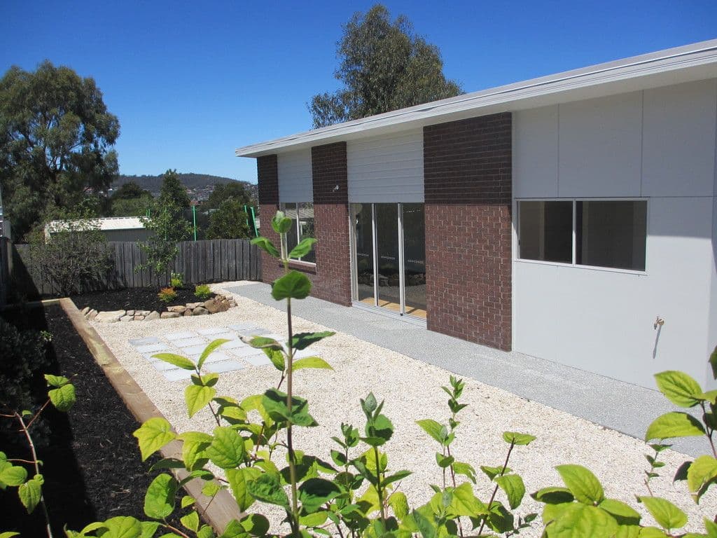 16 Dossiter Street, Bellerive TAS 7018, Bellerive - Thumbnail 2