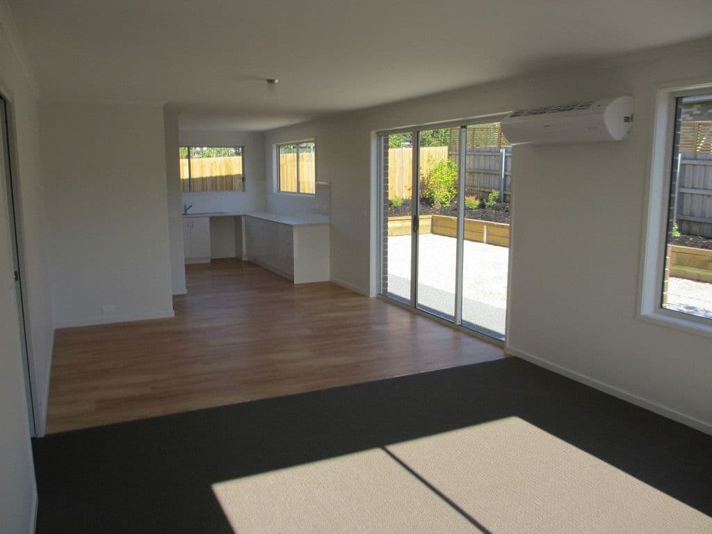 16 Dossiter Street, Bellerive TAS 7018, Bellerive - Thumbnail 7