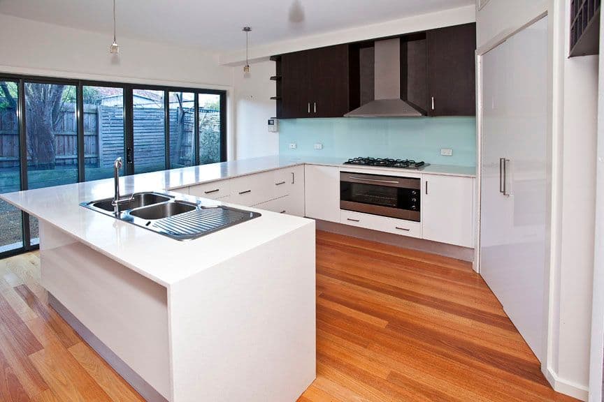 3B Larpent Street, GLEN WAVERLEY VIC 3150, Glen Waverley - Thumbnail 2