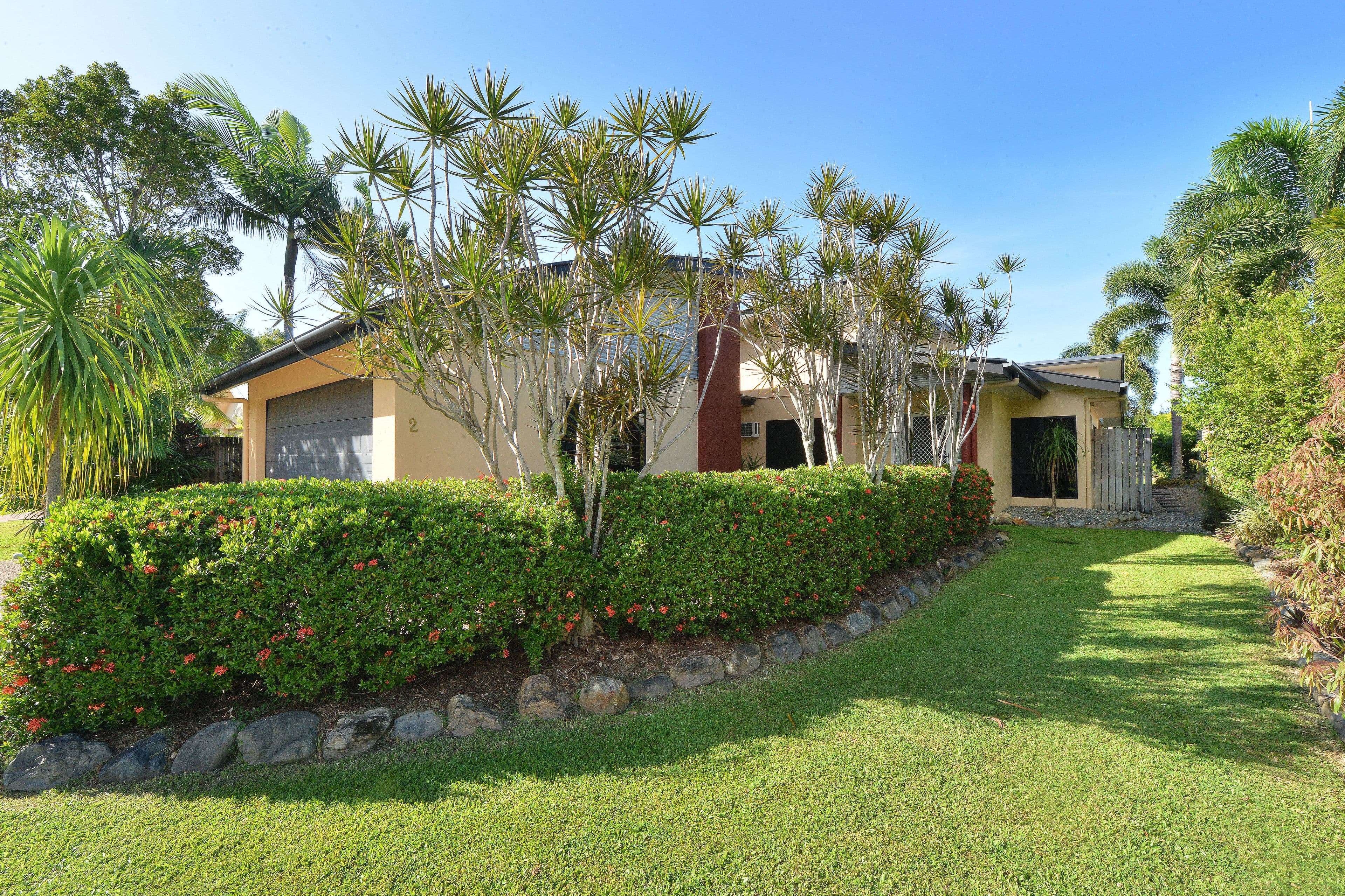 2 Bingil Close, Kewarra Beach QLD 4879, Kewarra Beach - Thumbnail 2