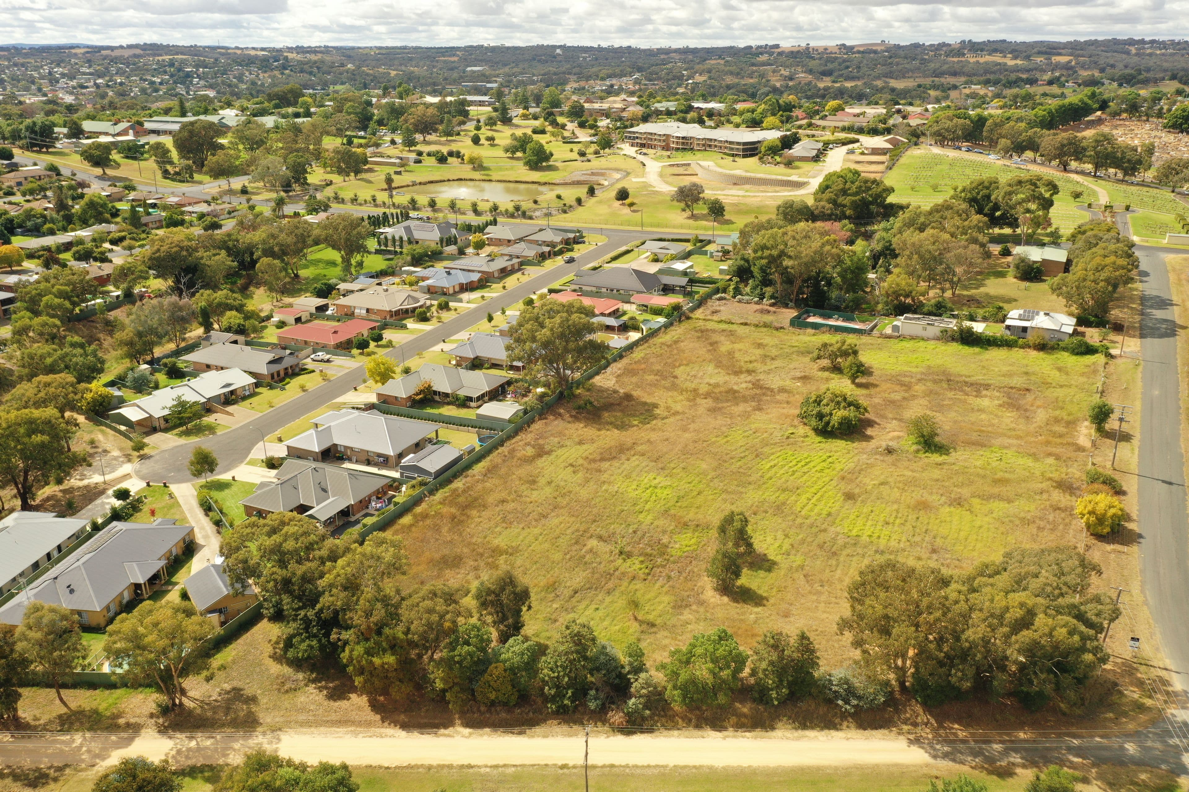 14 Purchas Street, Young NSW 2594, Young - Thumbnail 3