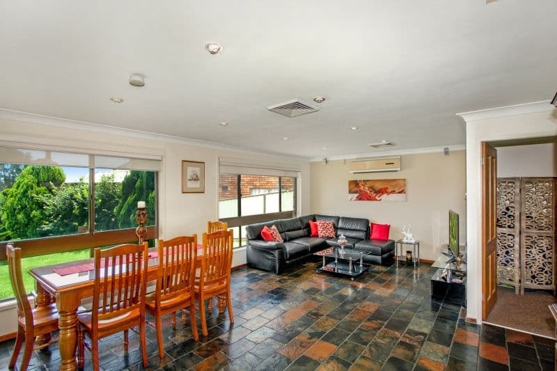 3 Teak Close, Bossley Park NSW 2176, Bossley Park - Thumbnail 2