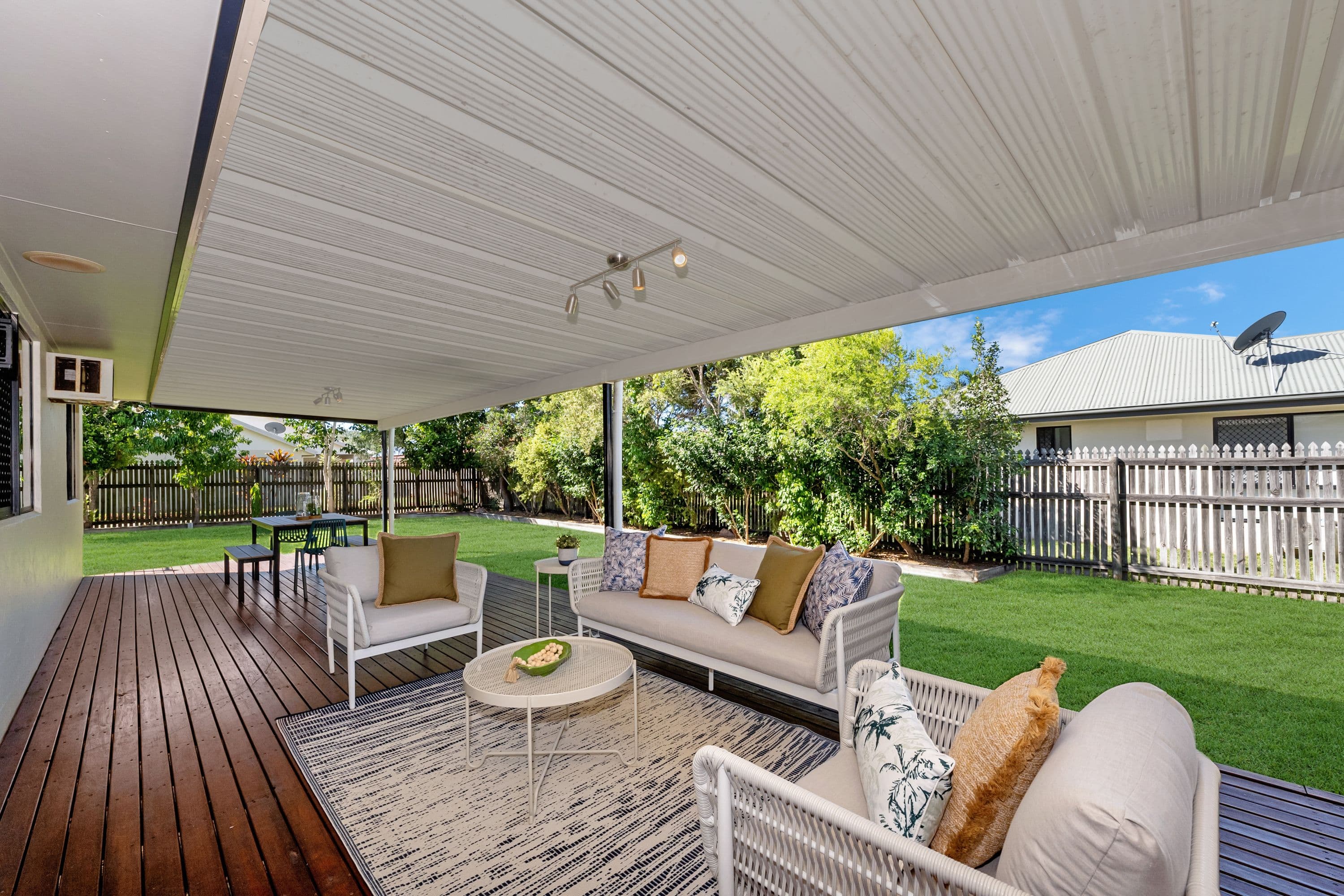 9 Bellingham Crescent, Kirwan QLD 4817, Kirwan - Thumbnail 2