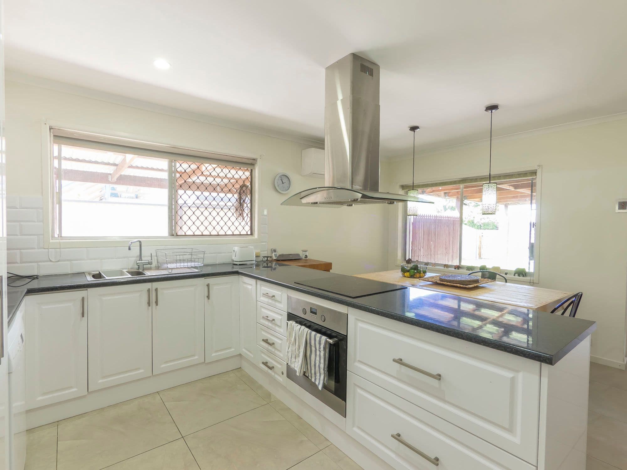 10 Browning Court, Strathpine QLD 4500, Strathpine - Thumbnail 4