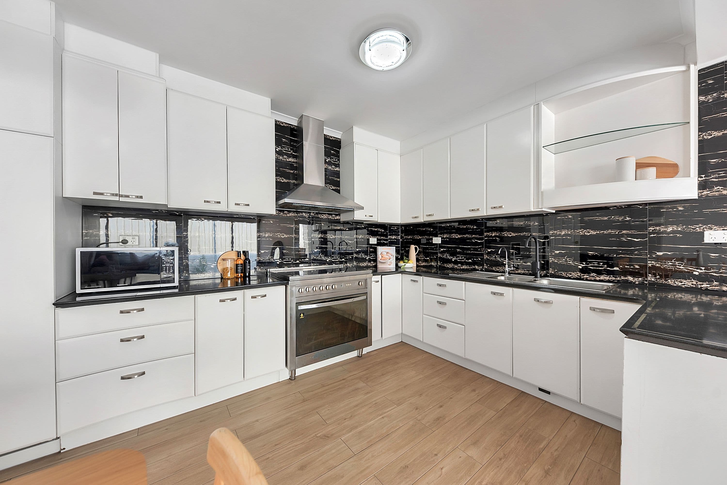 1 Frances Avenue, Para Hills SA 5096, Para Hills - Thumbnail 2