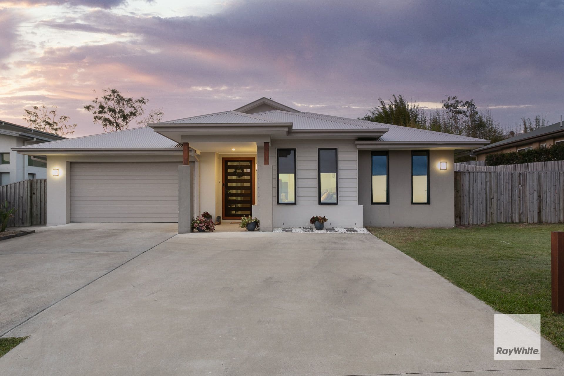 10 Bouquet Street, Mount Cotton QLD 4165, Mount Cotton - Thumbnail 2