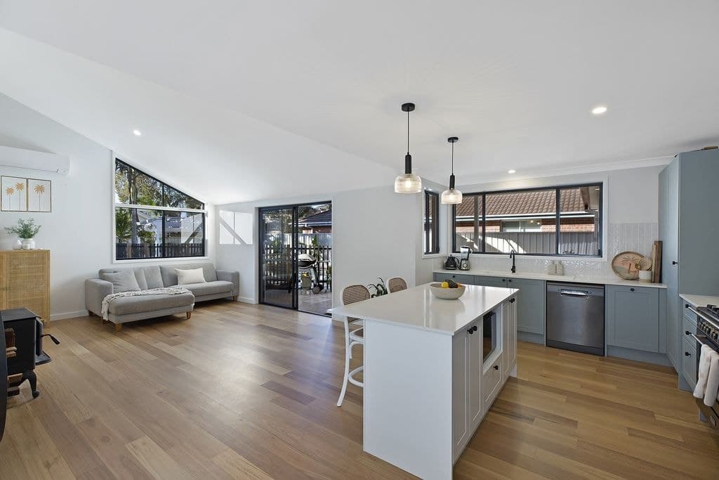 30 Neale Street, Long Jetty - Thumbnail 2