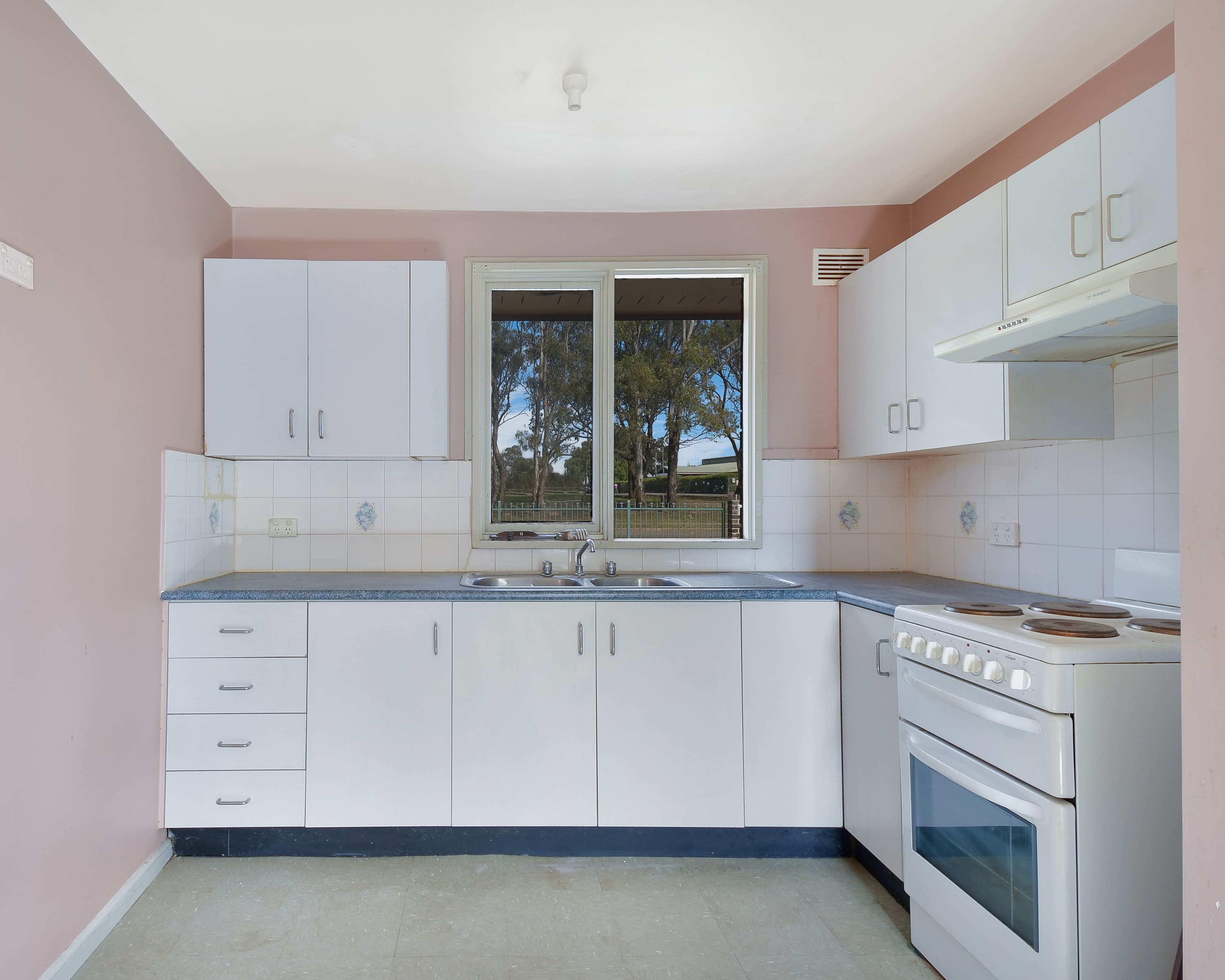 216 Riverside Drive, Airds NSW 2560, Airds - Thumbnail 3