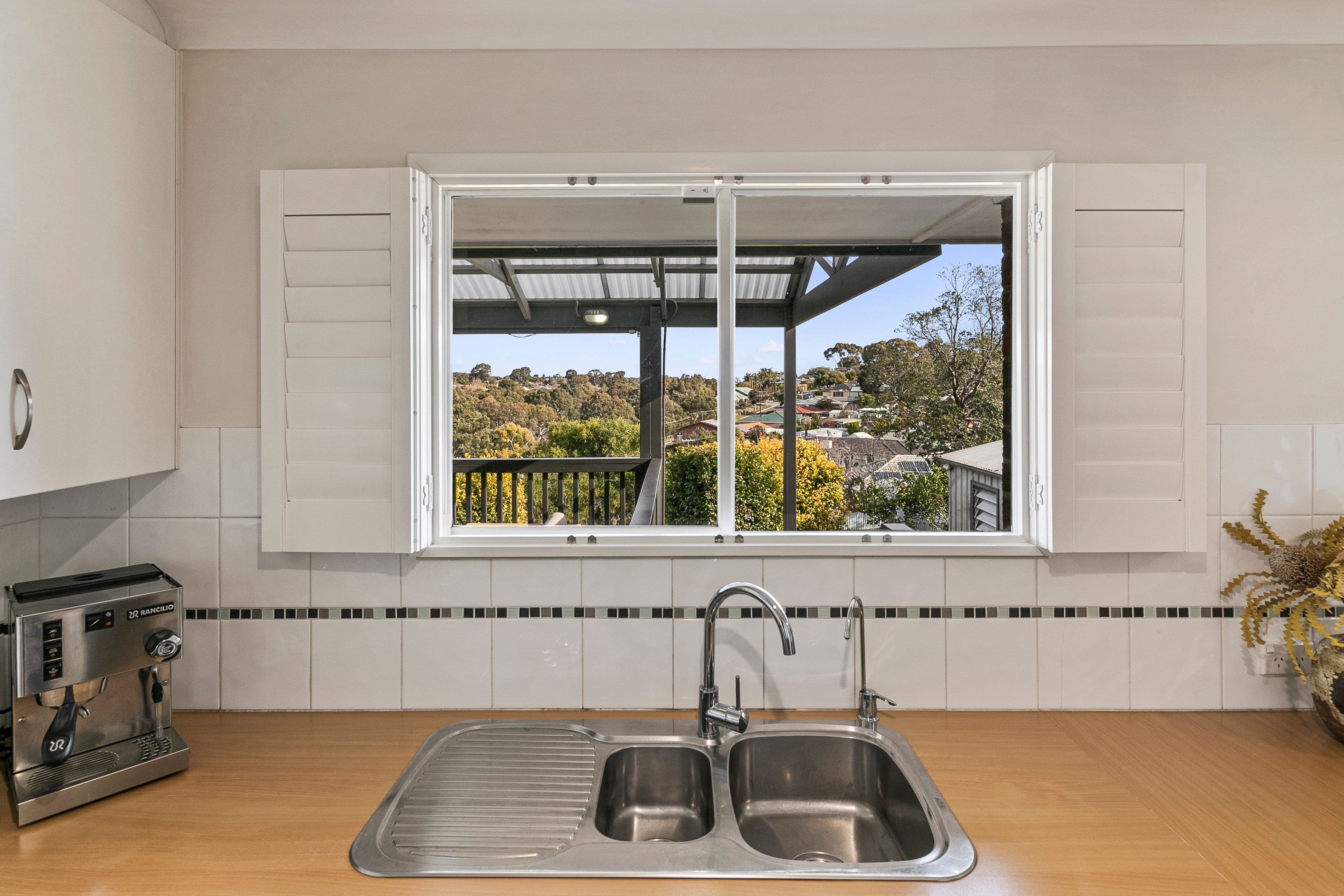 19 Flinders Drive, Valley View SA 5093, Valley View - Thumbnail 7