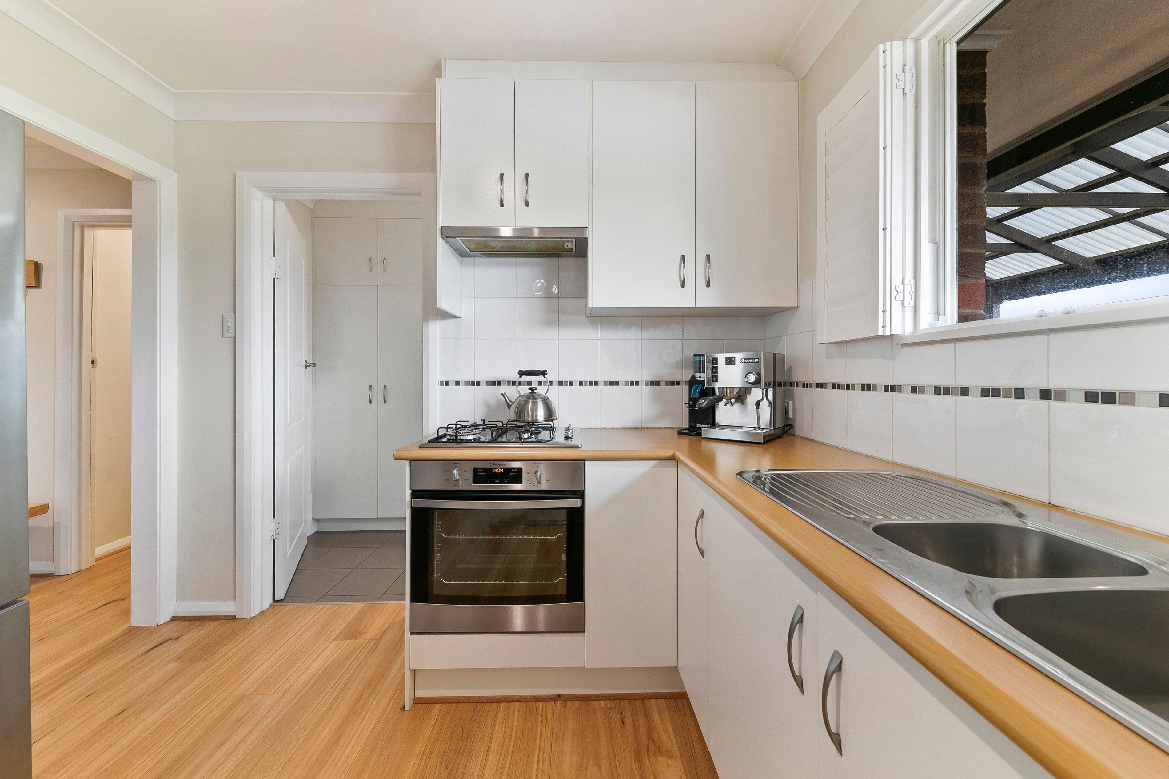 19 Flinders Drive, Valley View SA 5093, Valley View - Thumbnail 8