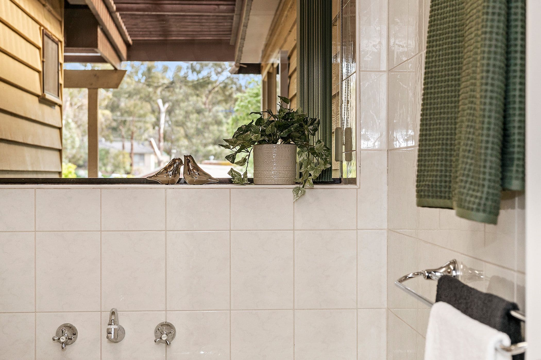 92 Livingstone Road, Eltham VIC 3095, Eltham - Thumbnail 4