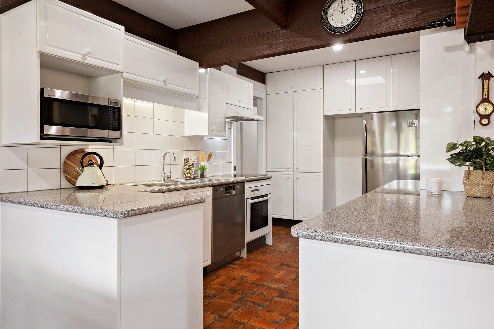 92 Livingstone Road, Eltham VIC 3095, Eltham - Thumbnail 5