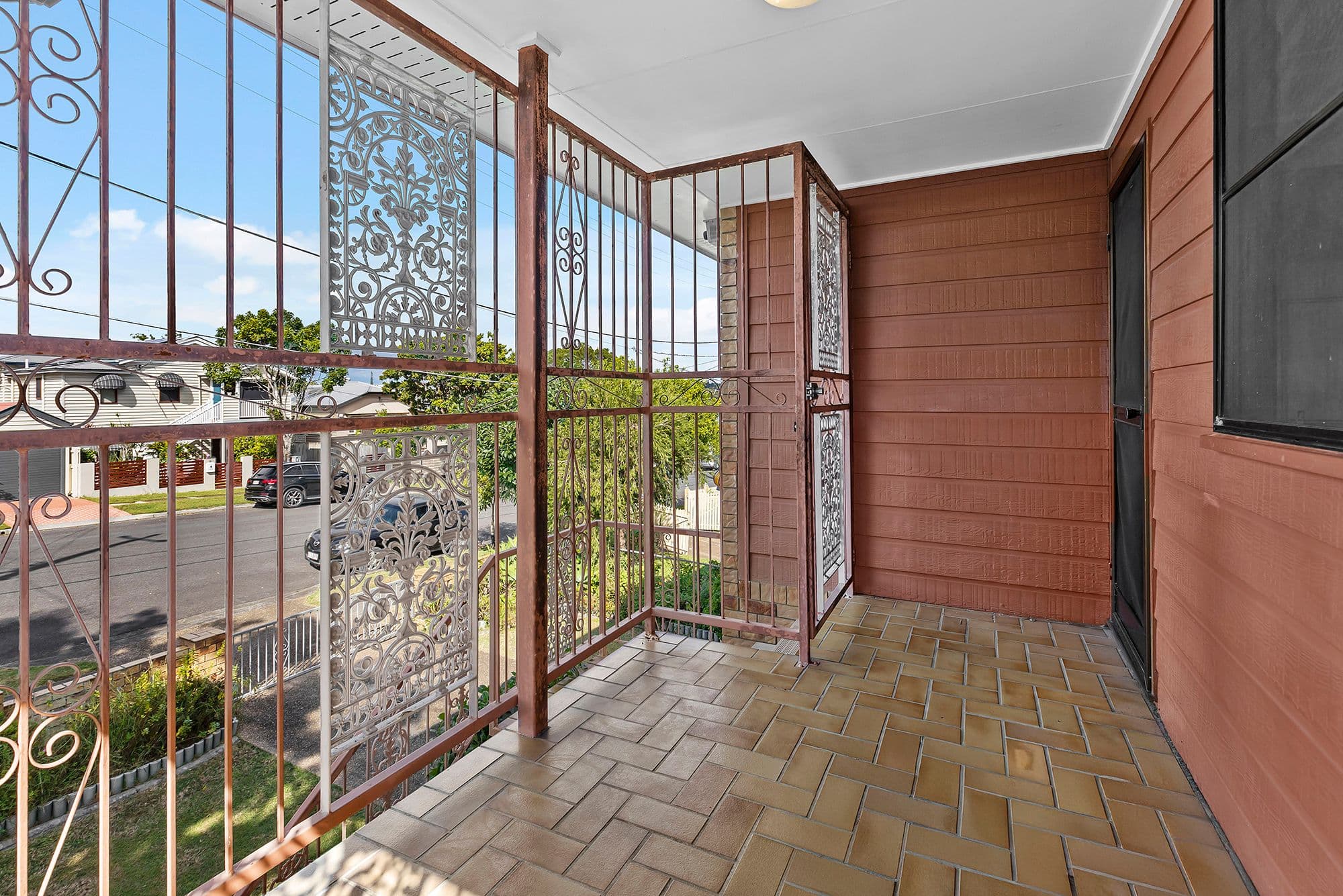24 Crawford Avenue, Stafford QLD 4053, Stafford - Thumbnail 3