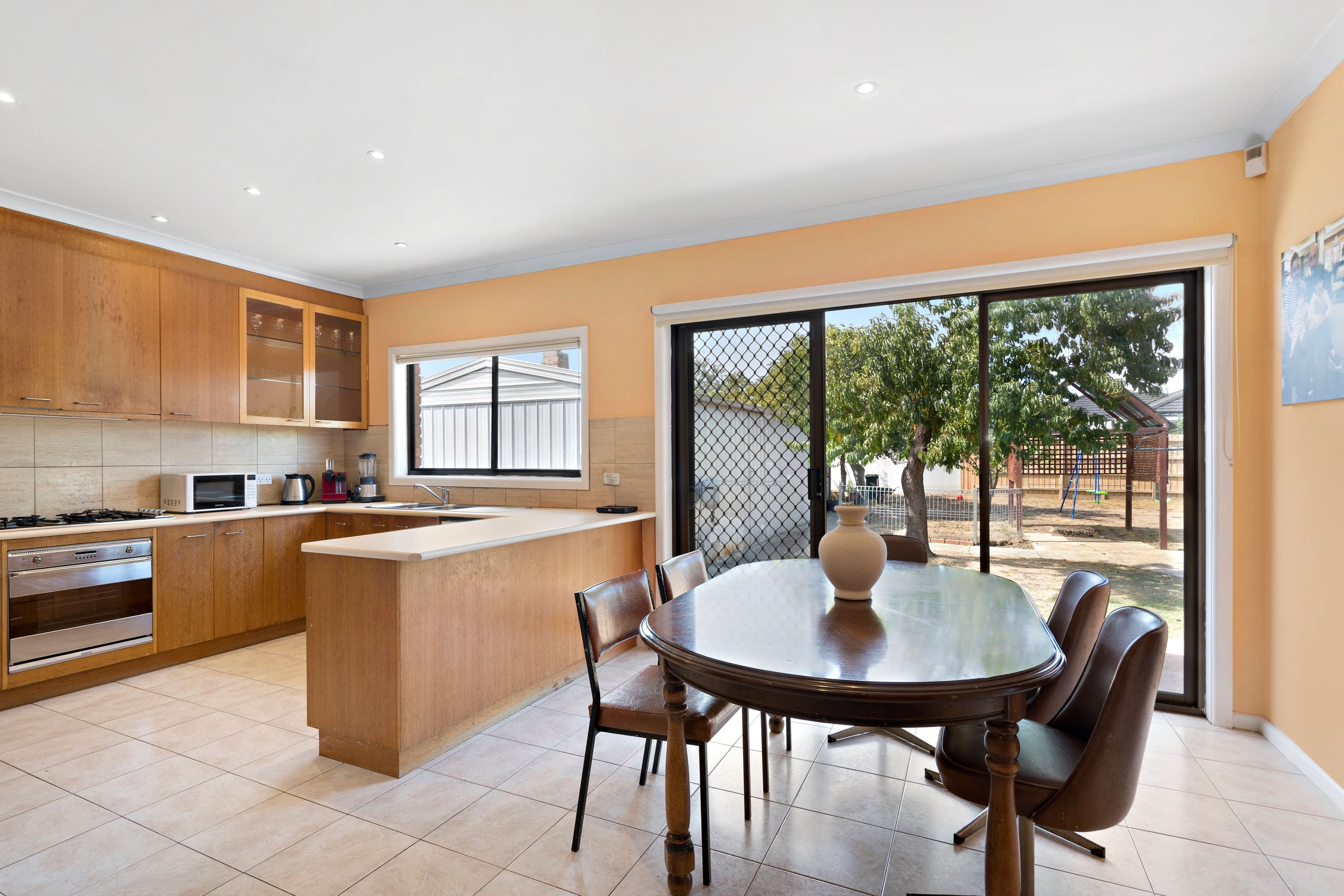 40 Highland Avenue, Oakleigh East VIC 3166, Oakleigh East - Thumbnail 5