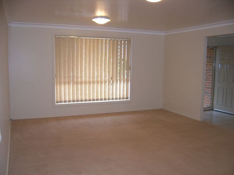 4 Robert Westmacott Avenue, WOONONA NSW 2517, Woonona - Thumbnail 6