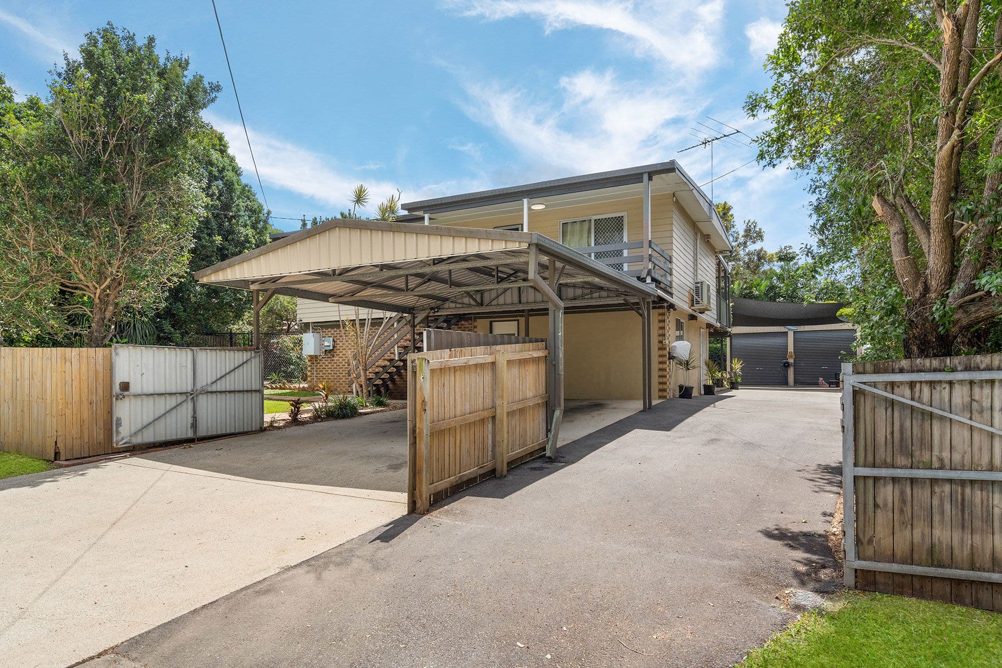 144 Aquarius Drive, Kingston QLD 4114, Kingston - Thumbnail 3