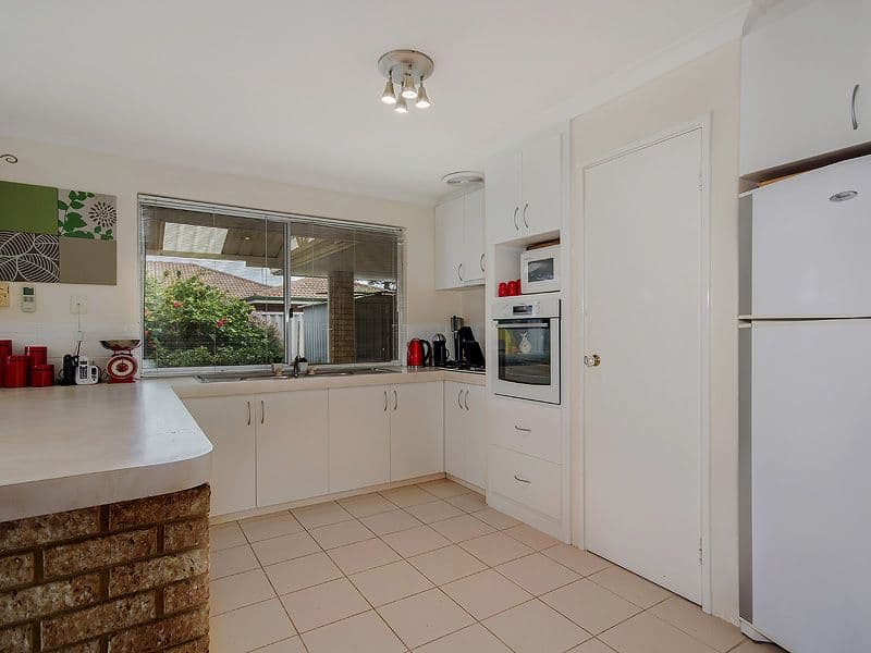 105 The Avenue, WARNBRO WA 6169, Warnbro - Thumbnail 4