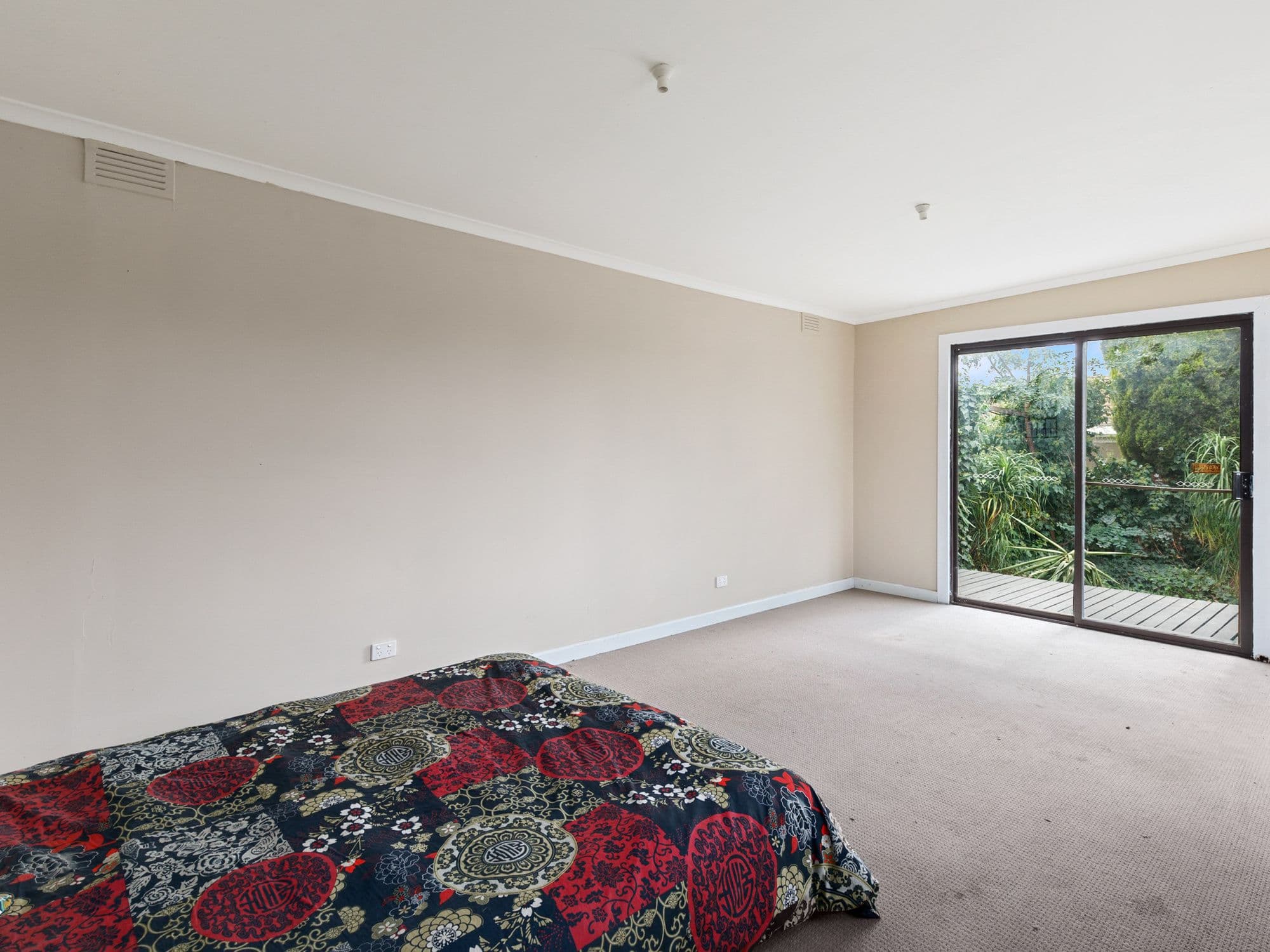 17 Clarke Street, Seymour VIC 3660, Seymour - Thumbnail 7