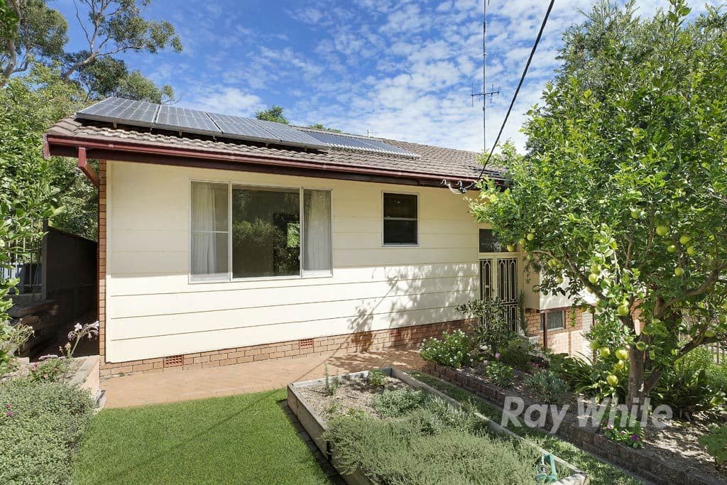 8 Lake Macquarie Close, Fennell Bay - Thumbnail 5