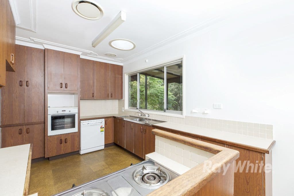 8 Lake Macquarie Close, Fennell Bay - Thumbnail 7