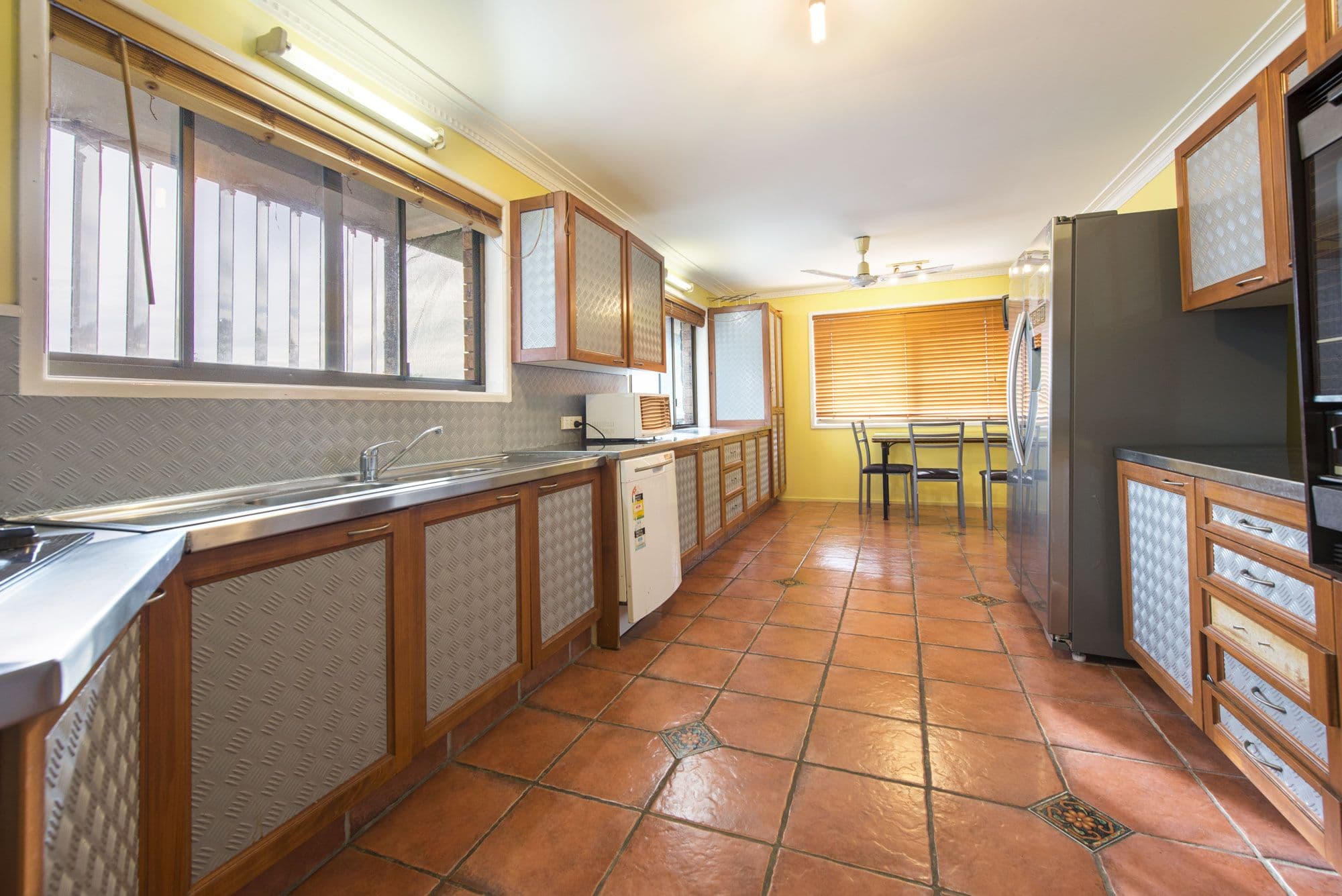 349 Belmont Road, Belmont QLD 4153, Belmont - Thumbnail 4