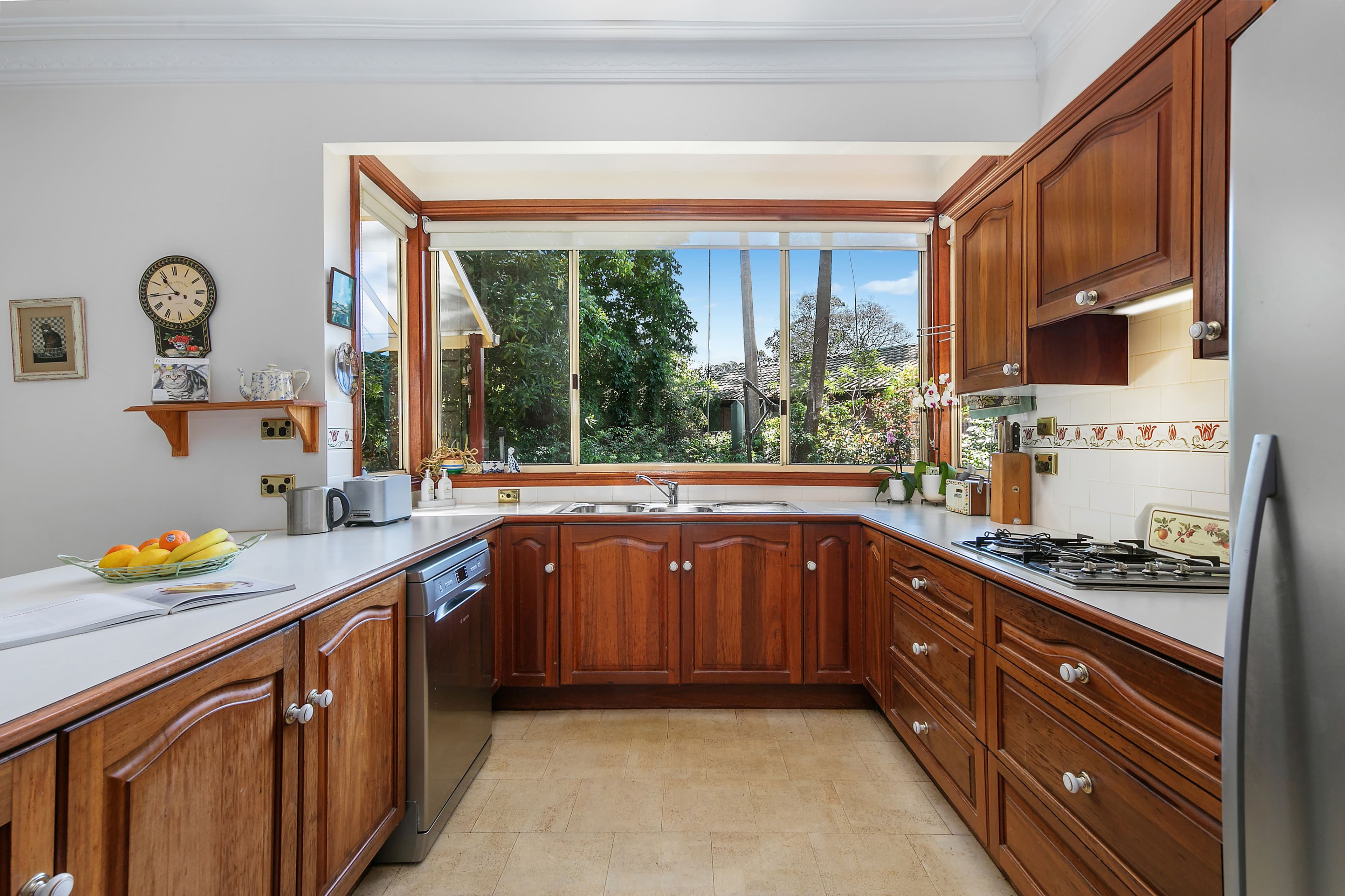 49 Denman Parade, Normanhurst - Thumbnail 6