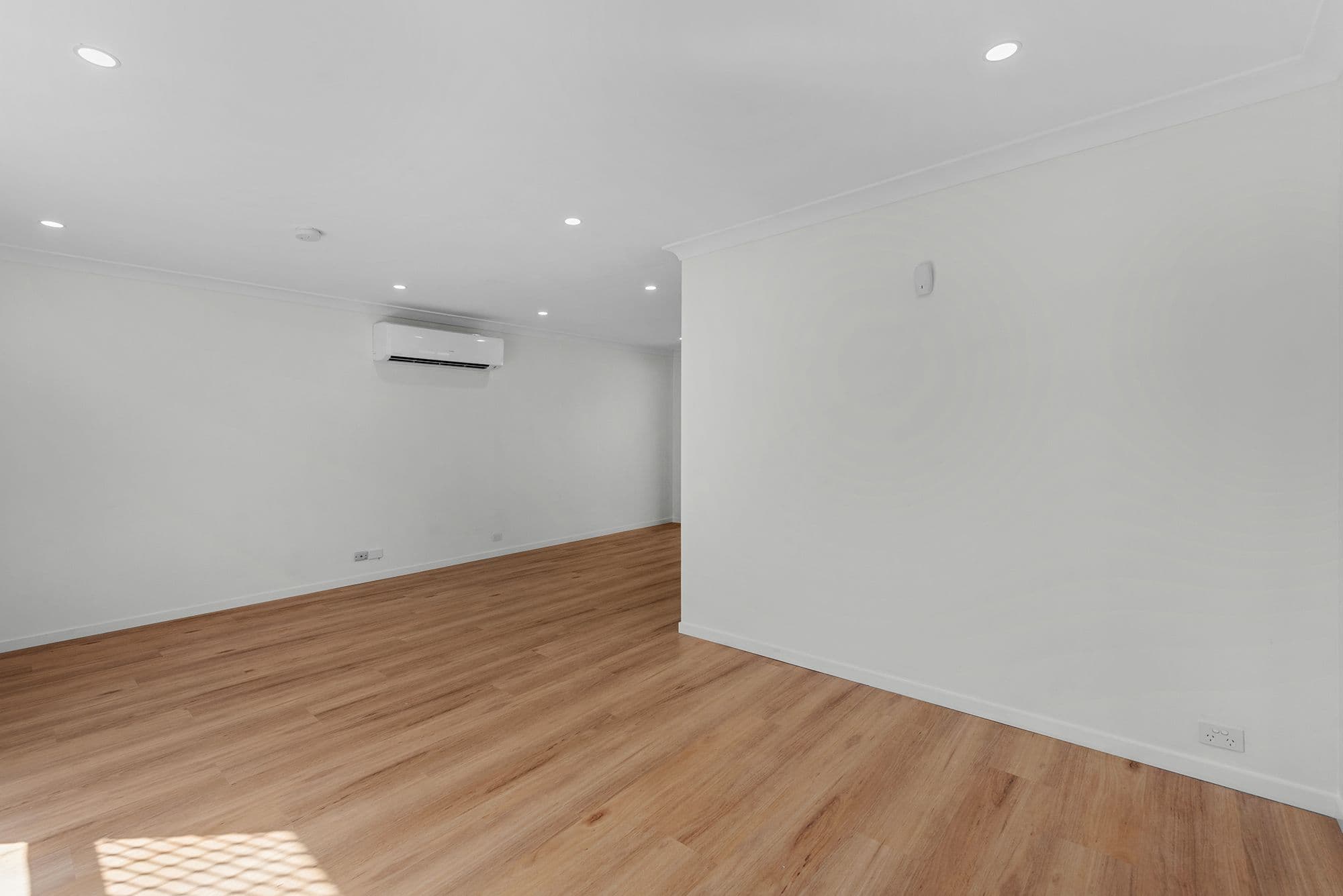 23 Furzer Street, Browns Plains QLD 4118, Browns Plains - Thumbnail 6